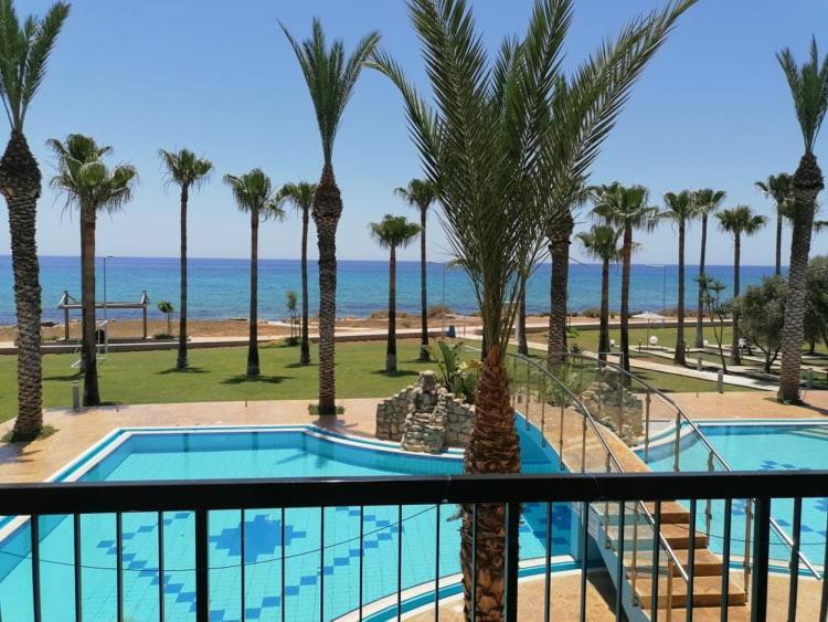 Simos Magic Beach Hotel Apts Ayia Napa Exterior foto